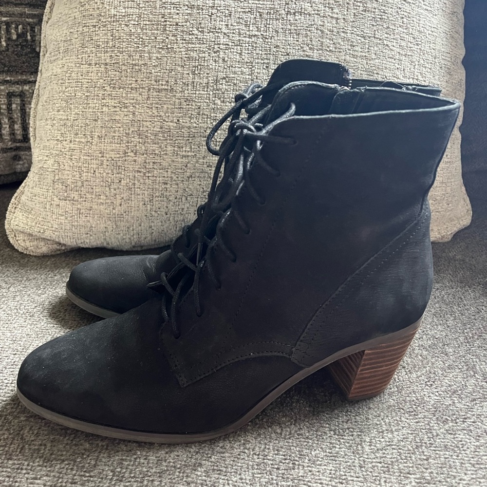 Lucky black booties